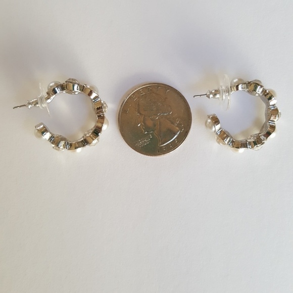 NWT Croft & Barrow Faux Pearl & Crystal Earrings - Picture 6 of 7